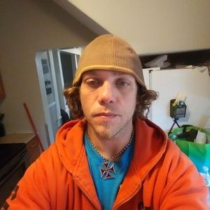 Meet your Posher, Adam